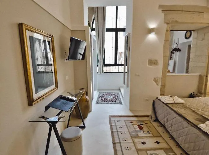 La Curia アパート